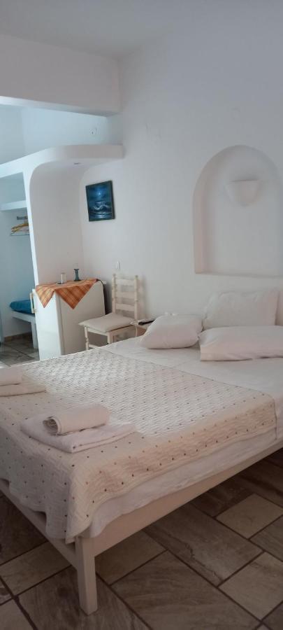 Dimitris Studios Perissa  Buitenkant foto